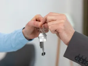 Около 1400 человек в Нижегородской области планируют расселить до конца года из аварийного фонда в новое жилье