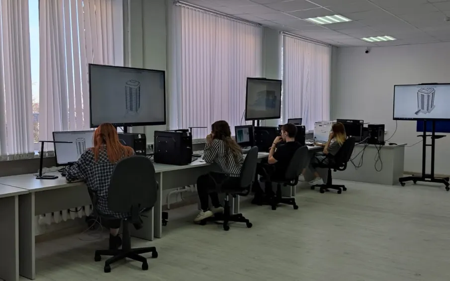 Новый центр IT-образования открылся на базе Перевозского строительного колледжа